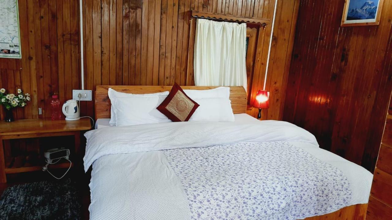 Ishan Log Huts-A Boutique Home Stay Banjār Exterior foto